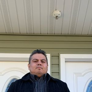 Meet your Posher, Jose